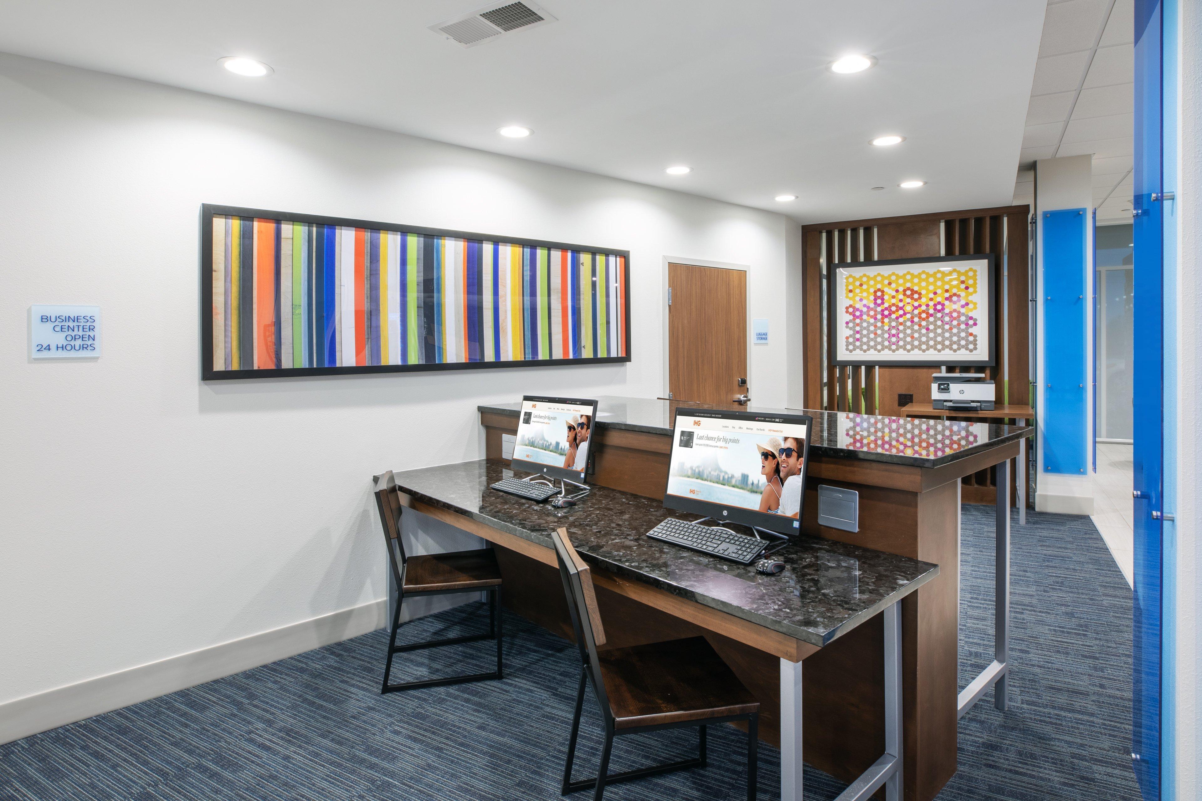 Holiday Inn Express & Suites Purcell By Ihg Bagian luar foto